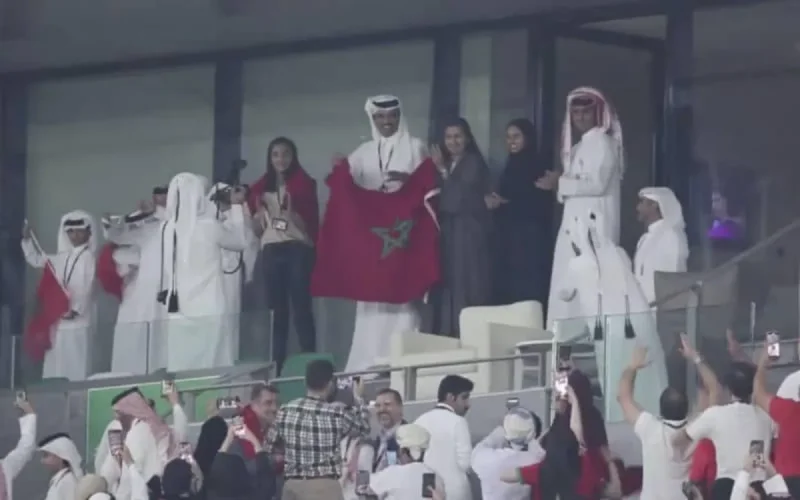 L'Émir du Qatar salue la qualification des Lions de l'Atlas (vidéo)