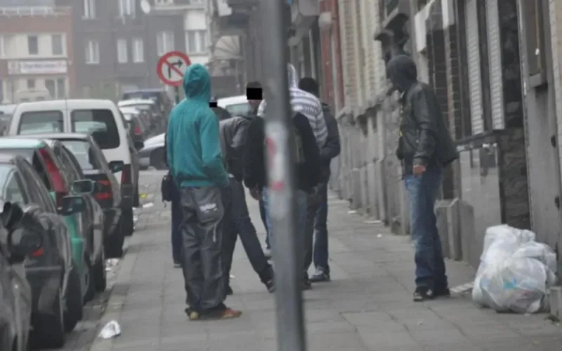 Drogue à Bruxelles : des mineurs marocains enrôlés sur Telegram et WhatsApp
