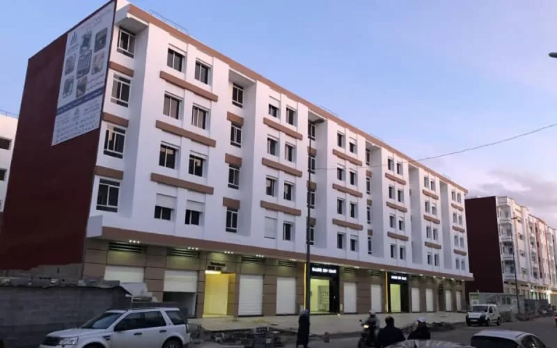 Kénitra : un MRE fait tomber un réseau de faussaires