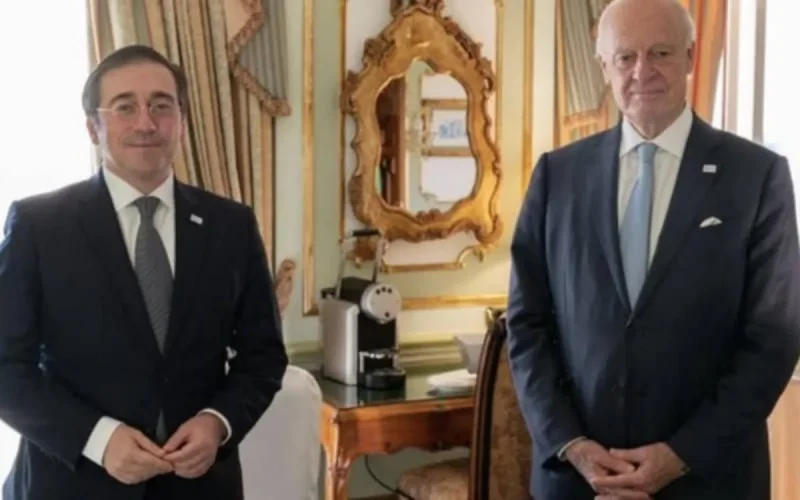 Espagne : le gouvernement offre un avion à De Mistura pour se rendre au Sahara