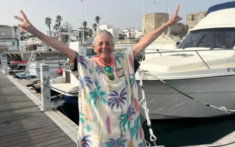 Record battu : une femme de 77 ans traverse le détroit de Gibraltar