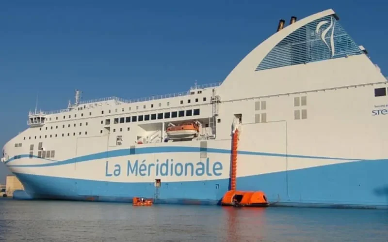 Un ferry pour rapatrier les Français bloqués au Maroc