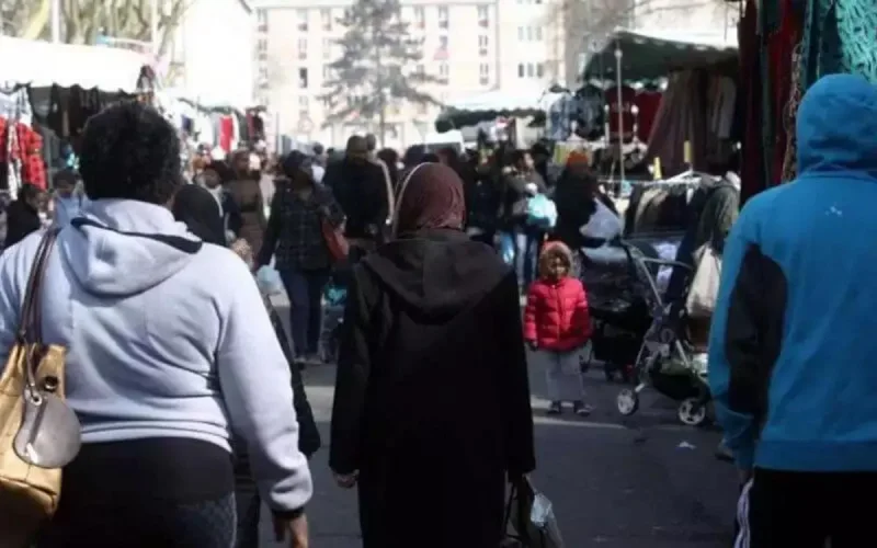 La deuxième langue la plus parlée en France est …l'arabe dialectal