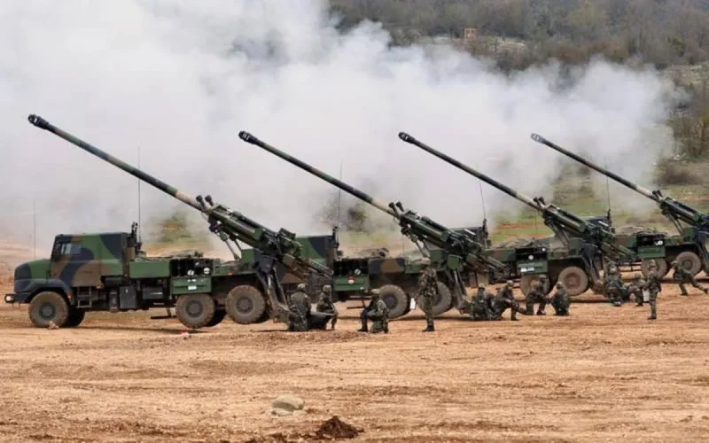 La France livre des canons Caesar au Maroc