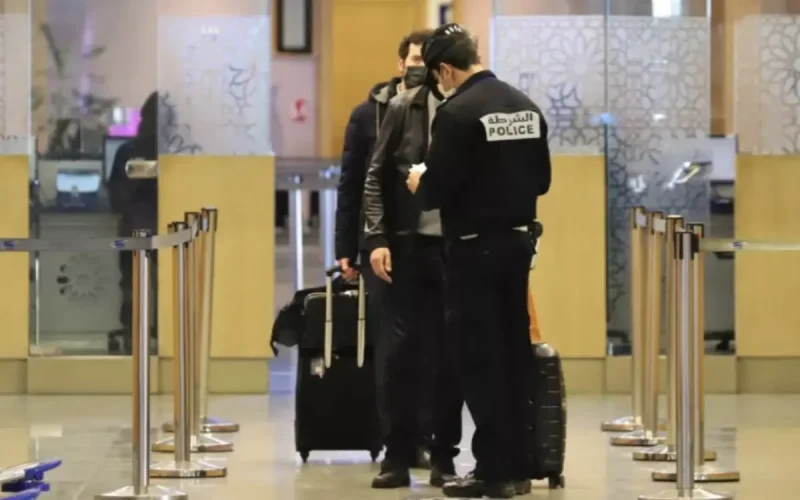 Deux fugitifs internationaux arrêtés à l'aéroport de Casablanca