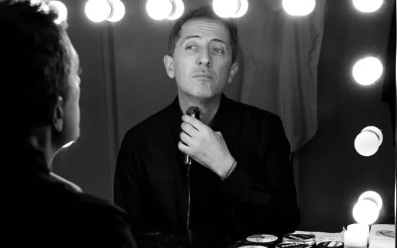 Gad Elmaleh évoque sa vie « d'immigré »