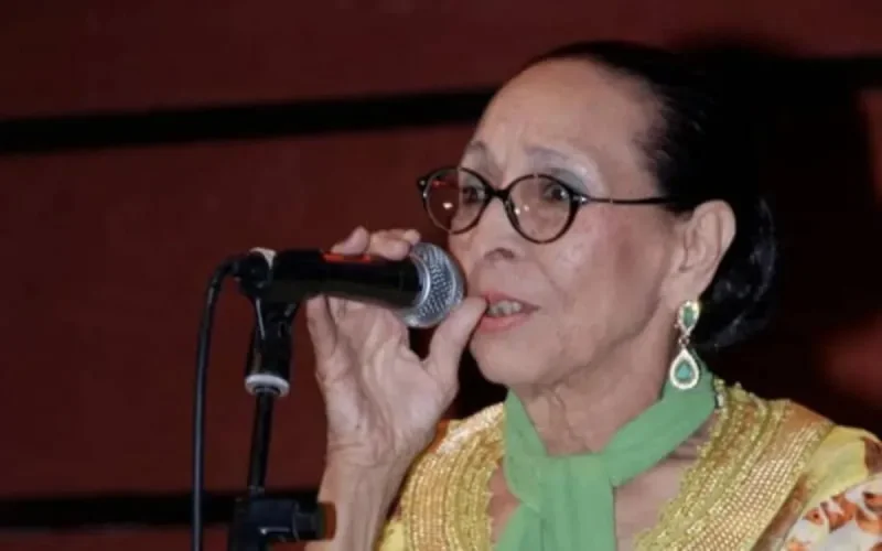 Hajja Hamdaouia hospitalisée d'urgence à Rabat