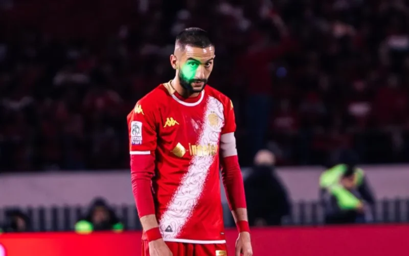 Sifflé par le public, Hakim Ziyech répond à sa manière
