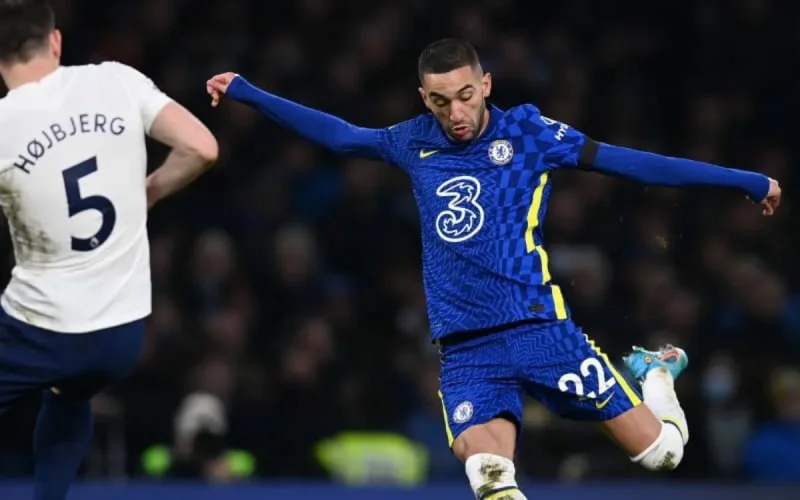 Hakim Ziyech comparé à Riyad Mahrez