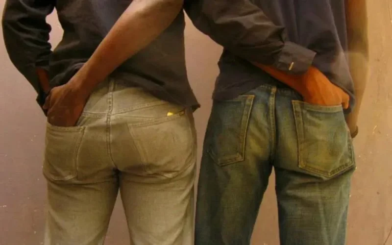 Le témoignage des Marocains obligés de vivre leur homosexualité en France