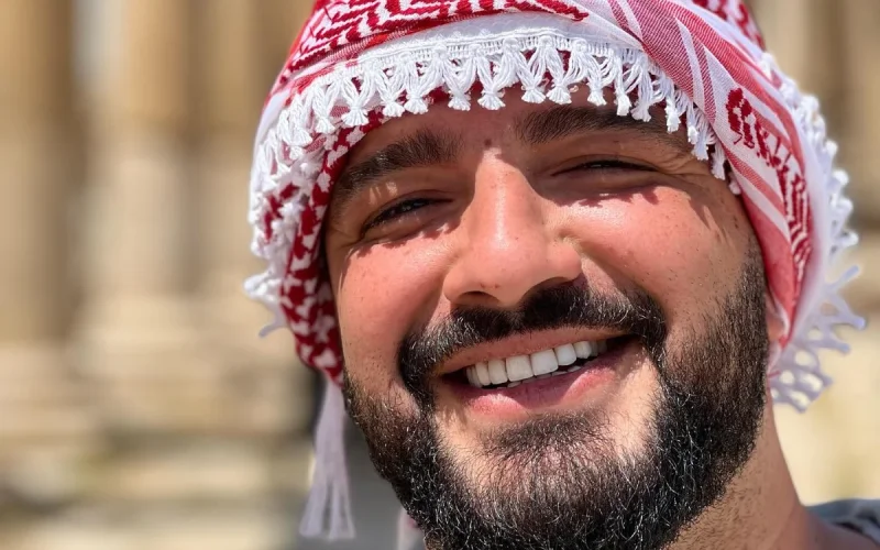 Affaire des chèques sans provision : l'humoriste Hamza Filali libéré de prison