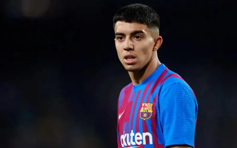 Ilias Akhomach : bras de fer entre Walid Regragui et Issam Charai ?