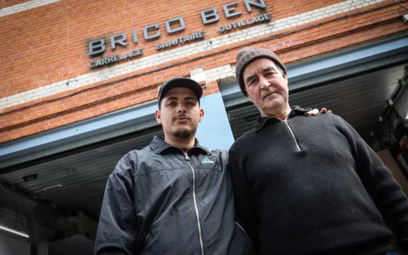 À Molenbeek, Iliass n'oublie pas son père frappé par des hooligans