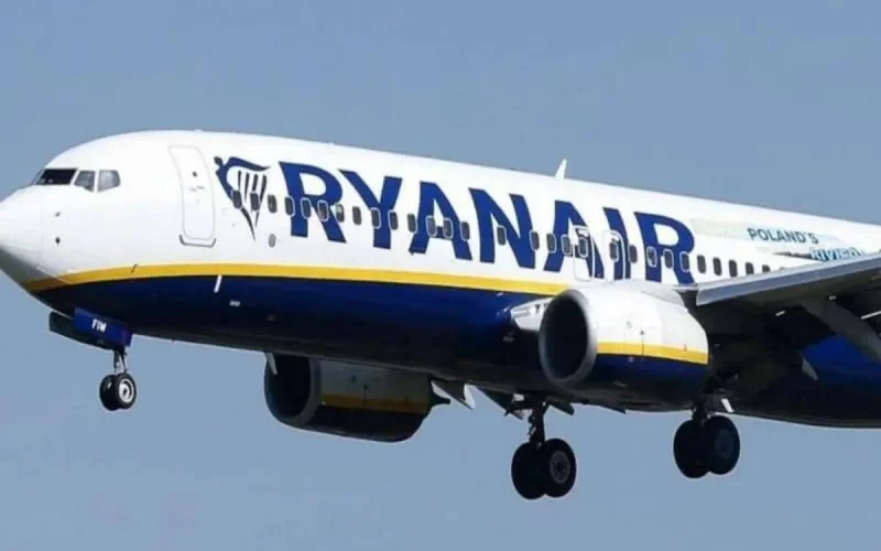 Agression sur un vol de Ryanair reliant Marrakech à Liverpool, le suspect recherché