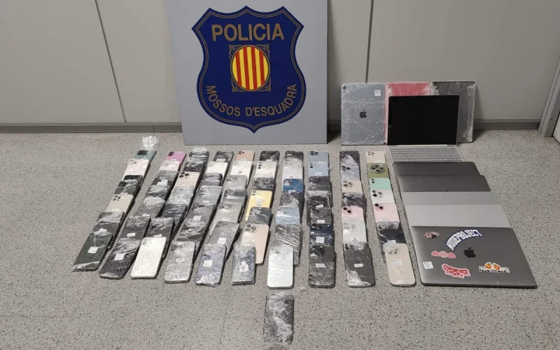 Vol de téléphones : comment un iPhone 17 a piégé un réseau de trafic international vers le Maroc