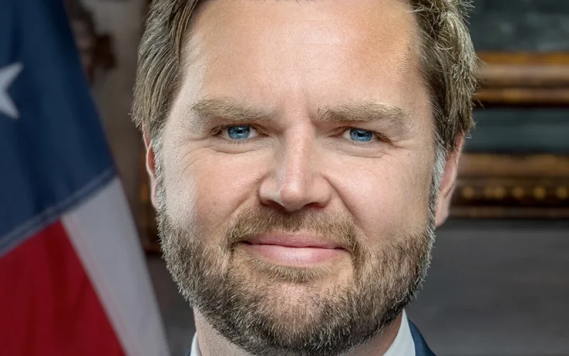 J.D. Vance s'en prend aux musulmans de France