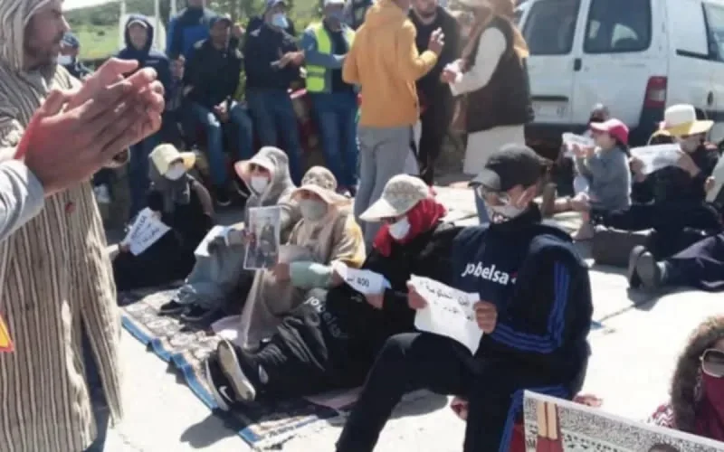 Les 400 employés de Jobelsa protestent contre leur licenciement