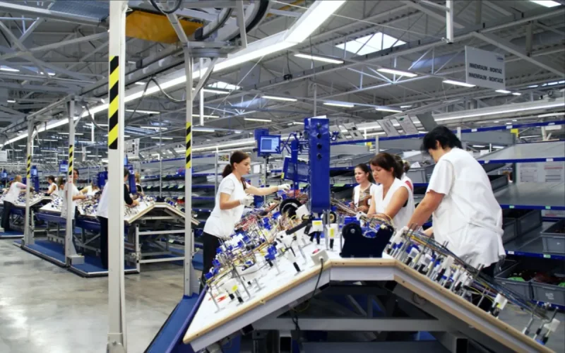 Maroc : l'usine allemande qui va câbler les voitures du futur
