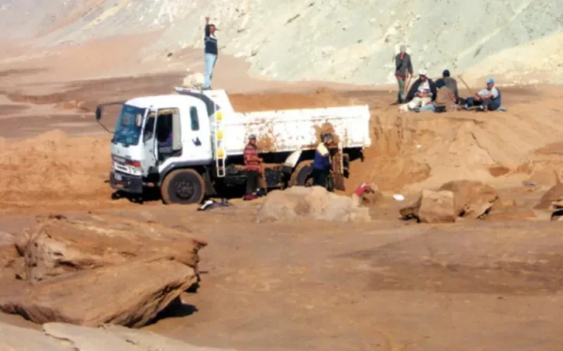Au Maroc, la mafia du sable dévore les plages