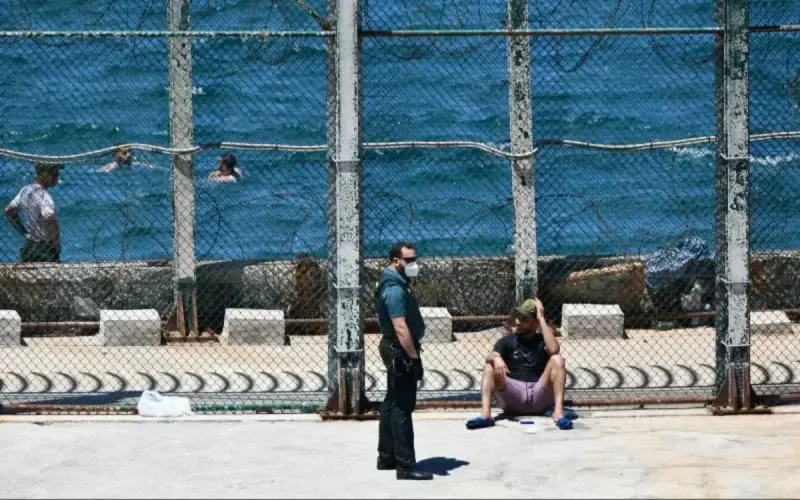 Le Maroc empêche une dizaine de jeunes d'entrer à Ceuta