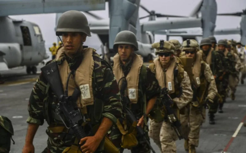 Le Maroc muscle ses dépenses militaires