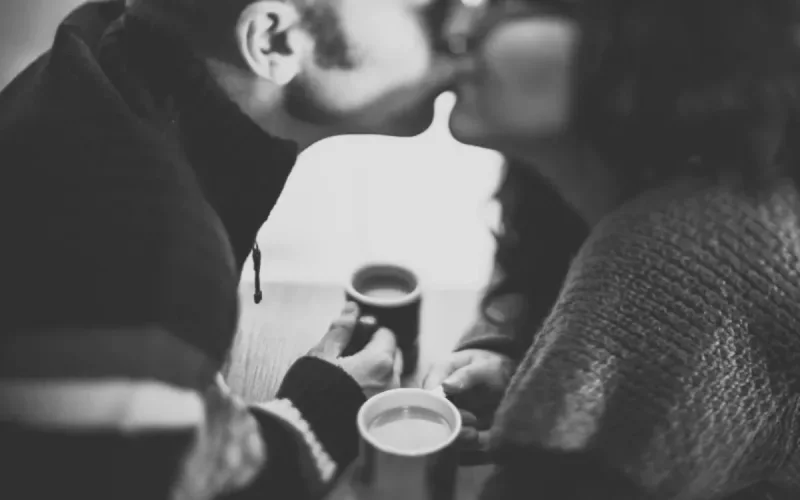 Maroc : deux mois de prison pour un simple baiser