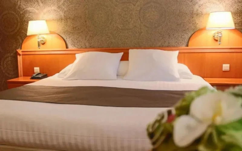 Couples non mariés et hôtels au Maroc : un vide juridique ?