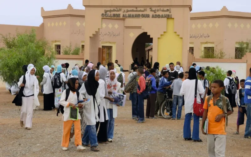 Le Maroc a fait chuter la déscolarisation, mais 570 000 adolescents et jeunes restent hors de l'école