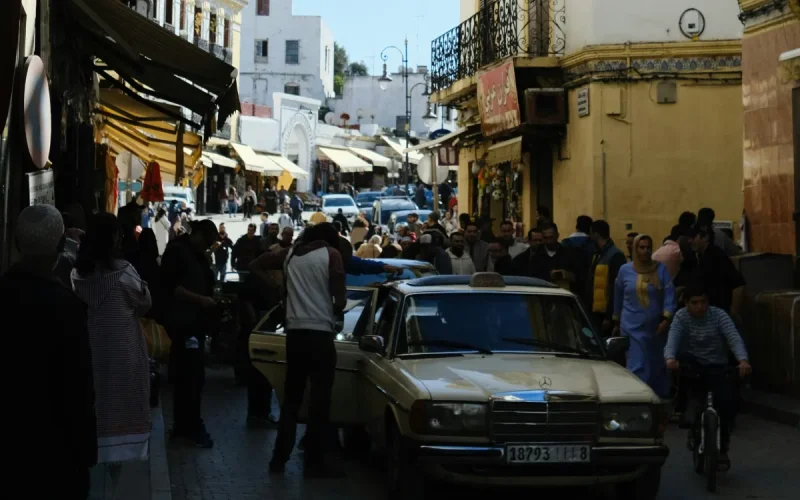 Les fonctionnaires marocains sont les plus endettés : 44 % du revenu en moyenne