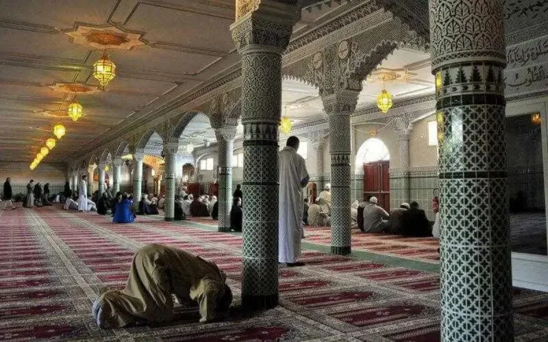 Ramadan 2023 : le Maroc envoie des imams en Europe