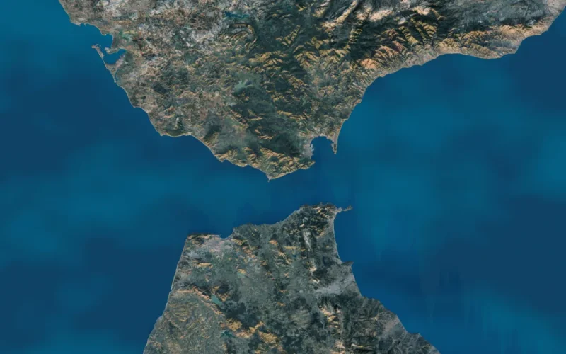L'Espagne tourne lentement vers le Maroc