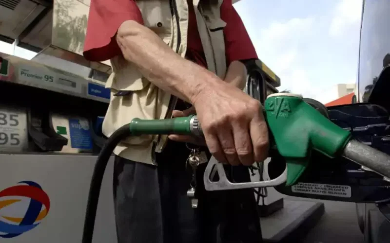 Prix de l'essence : la petite baisse qui fâche au Maroc