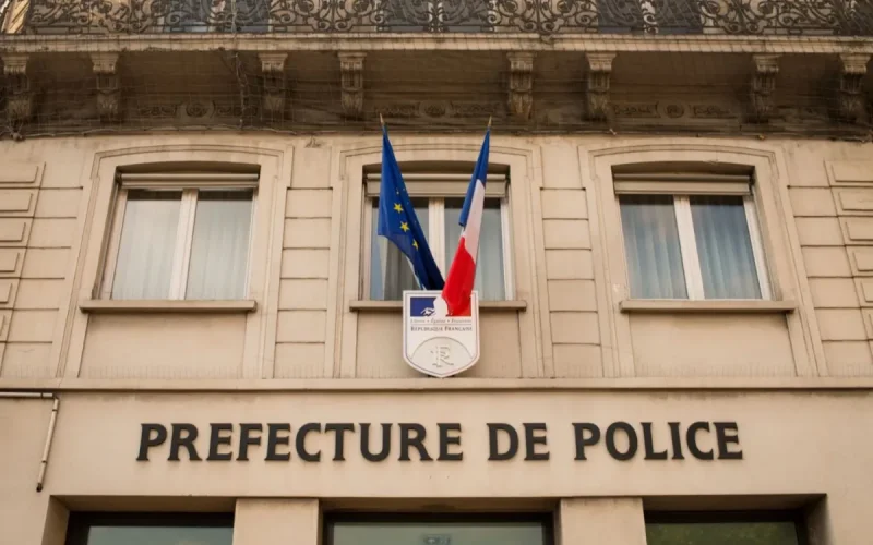 Quatre ans de CDI, des dizaines de fiches de paie : ce Marocain reste sous OQTF