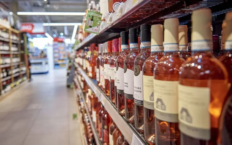 Le Maroc mise sur le tabac et l'alcool pour équilibrer son budget 2026