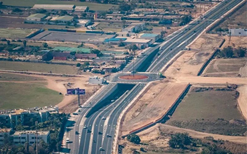 Maroc : de gigantesques projets d'infrastructures lancés pour 2026