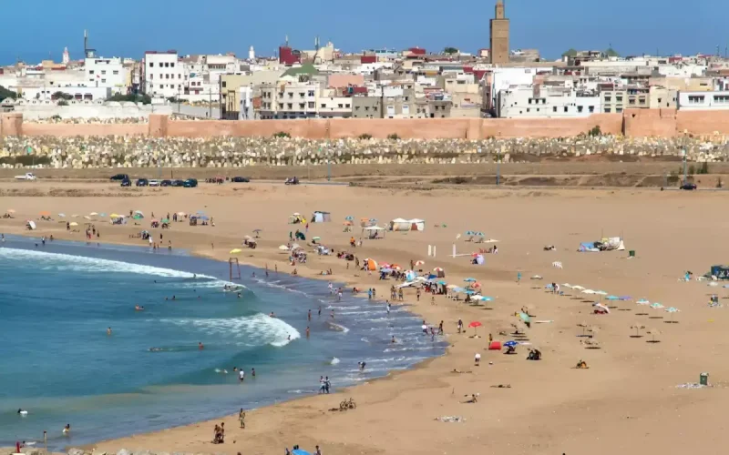 Vague de chaleur au Maroc : la baignade interdite sur la quasi-totalité de la côte atlantique