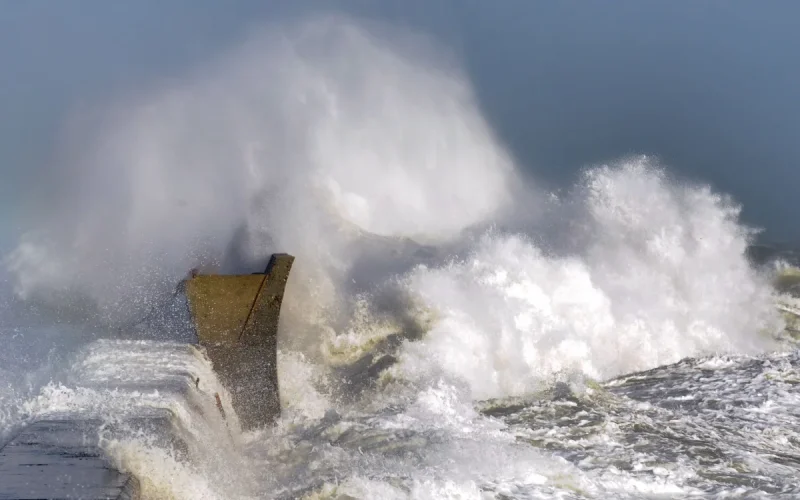 Alerte météo : des vagues jusqu'à 7 mètres attendues sur les côtes marocaines