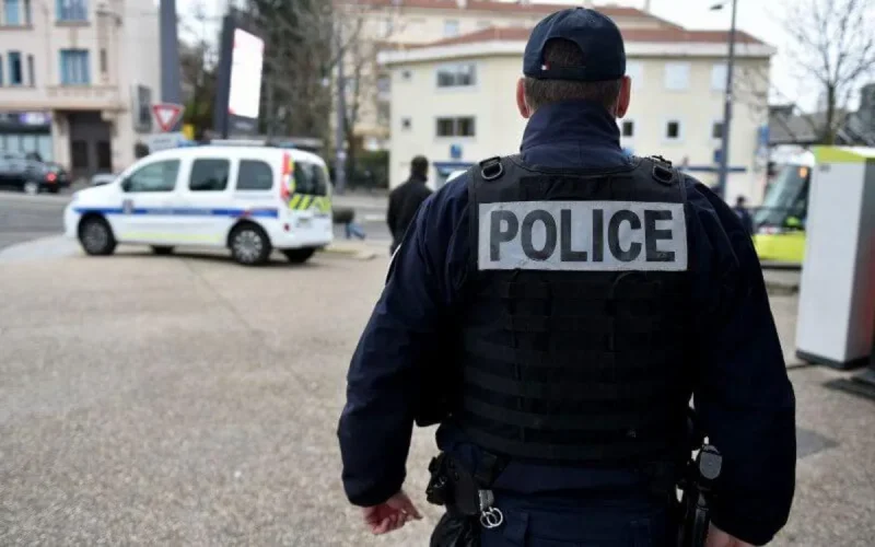 Villeurbanne : un Marocain agresse des passants dans la rue, une septuagénaire dans le coma 