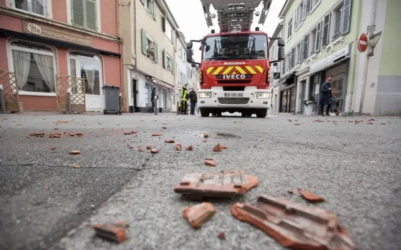 Pays de Montbéliard : un Marocain condamné pour avoir jeté des tuiles sur les pompiers