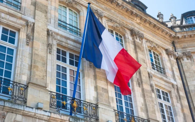 Visa refusé malgré 38 000 euros en banque : cette Marocaine fait condamner la France
