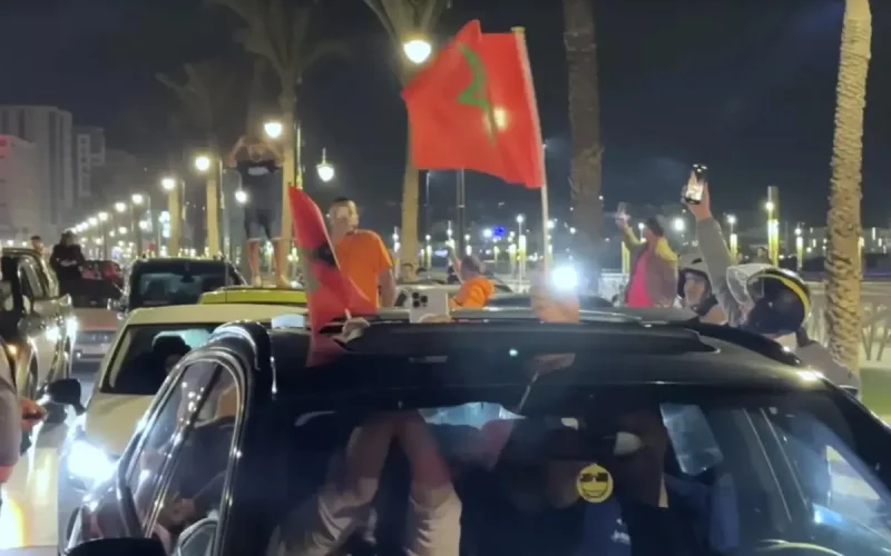 Maroc champion du monde : la folie dans les rues jusqu'à quatre heures du matin