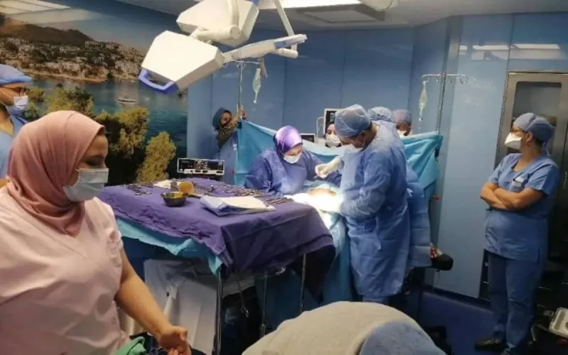 Une hausse des salaires pour freiner le départ des médecins marocains à l'étranger