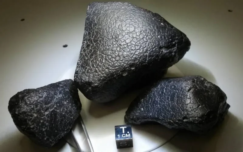 Black Beauty : la météorite marocaine et le rêve extraterrestre