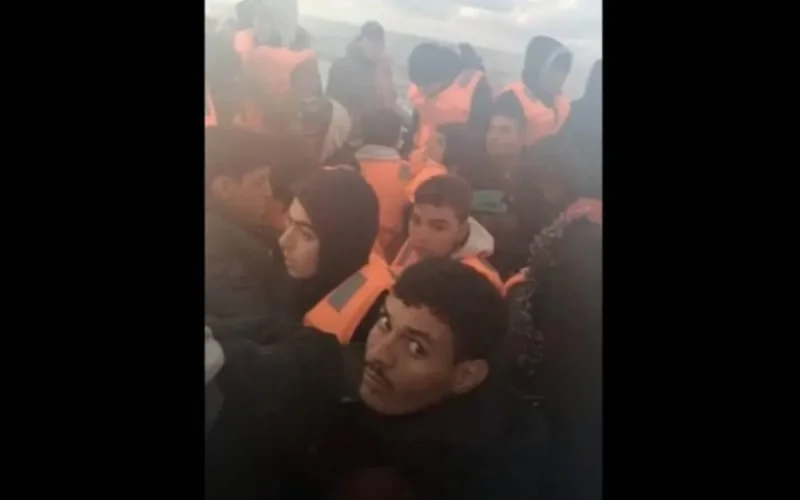 Une rare vidéo de migrants marocains dont des mineurs en partance pour l'Espagne
