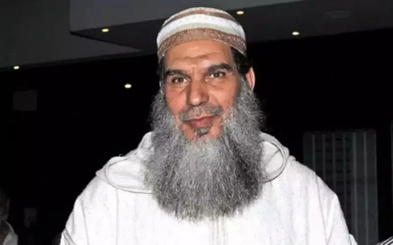 Cheikh Mohammed Al Fizazi critique vivement la série de Mohamed Bassou