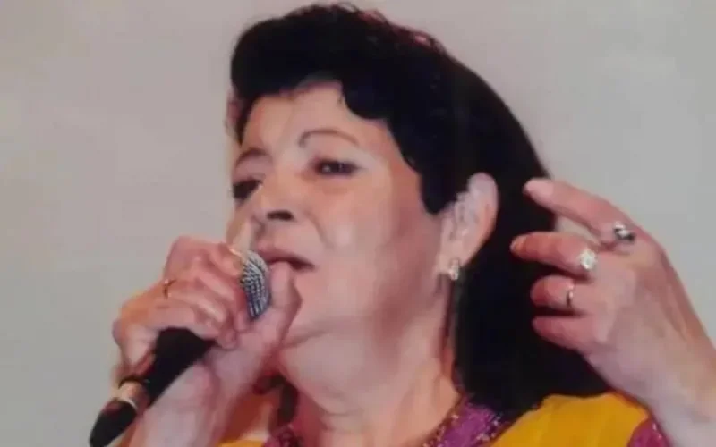 Décès de Sakina Safadi : Le roi rend hommage à une artiste exceptionnelle