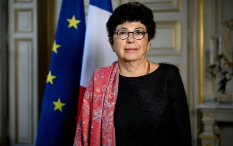 Maroc annulé, villa dans le Var : Monique Barbut prise dans les flammes