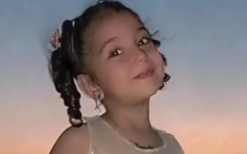 Colère de la Marocaine Nawal Soufi après la mort d'une fillette syrienne en mer