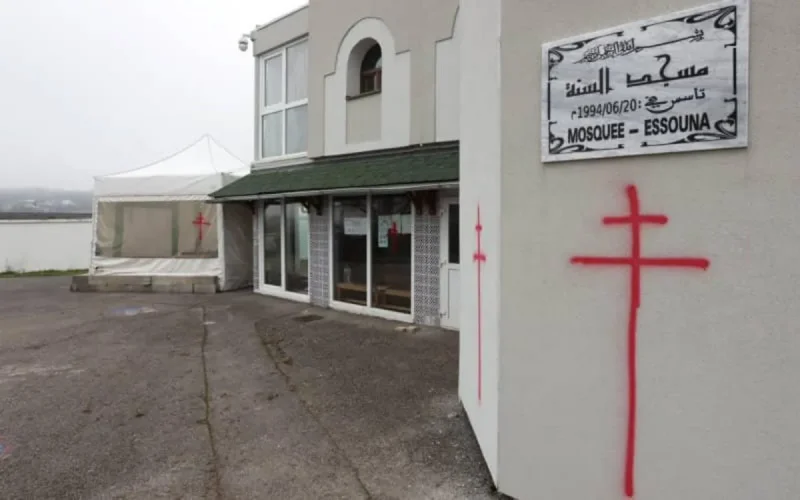 Deux mosquées taguées à Besançon