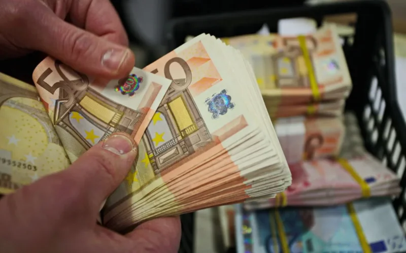 Blanchiment d'argent : des MRE soupçonnés dans un vaste réseau entre le Maroc et la France